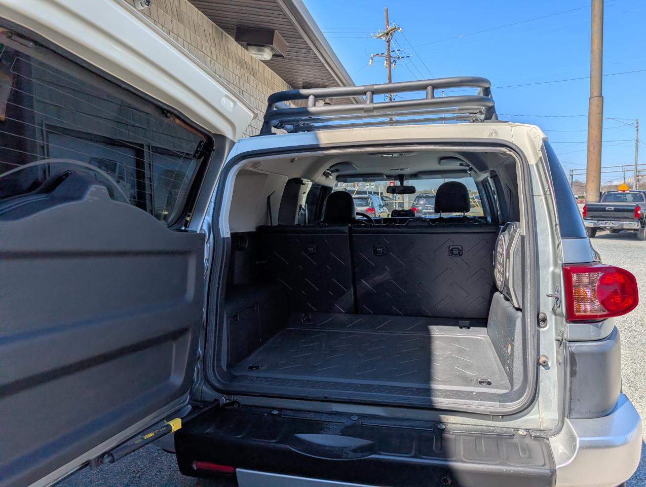 Toyota FJ Cruiser  2010