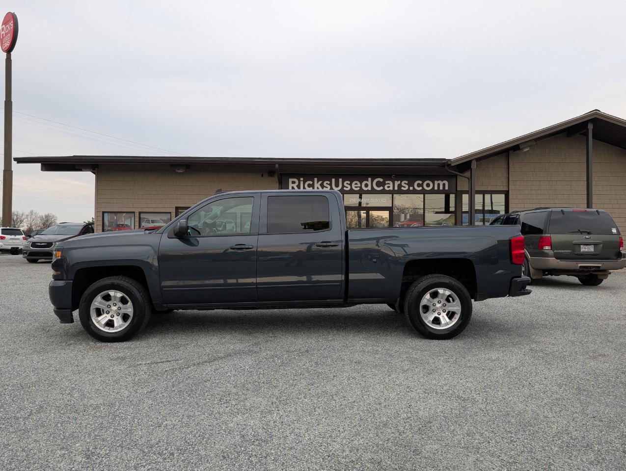 Chevrolet Silverado 1500 LT Crew Cab 4WD 2017