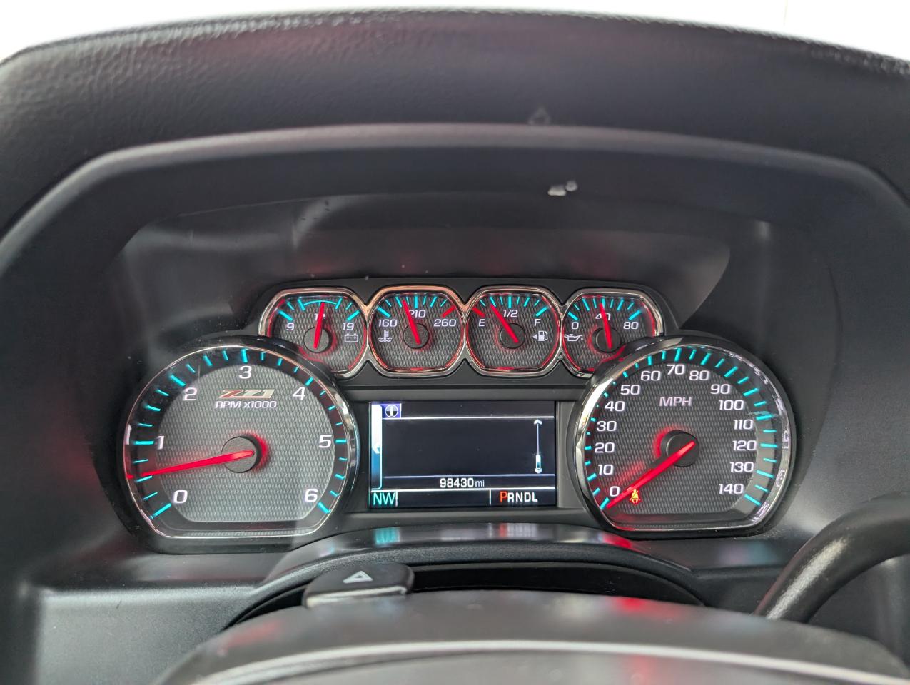 Chevrolet Silverado 1500 LT Crew Cab 4WD 2017