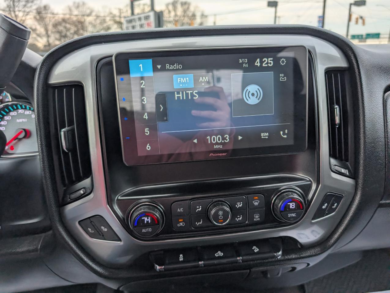 Chevrolet Silverado 1500 LT Crew Cab 4WD 2017