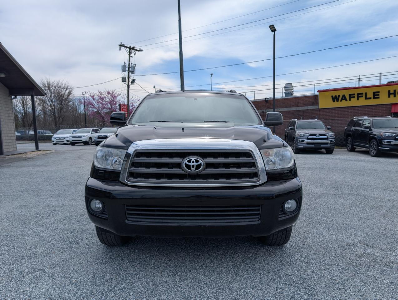 Toyota Sequoia SR5 2016
