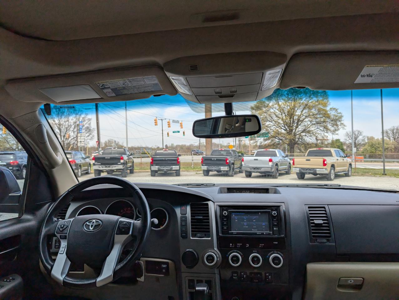 Toyota Sequoia SR5 2016