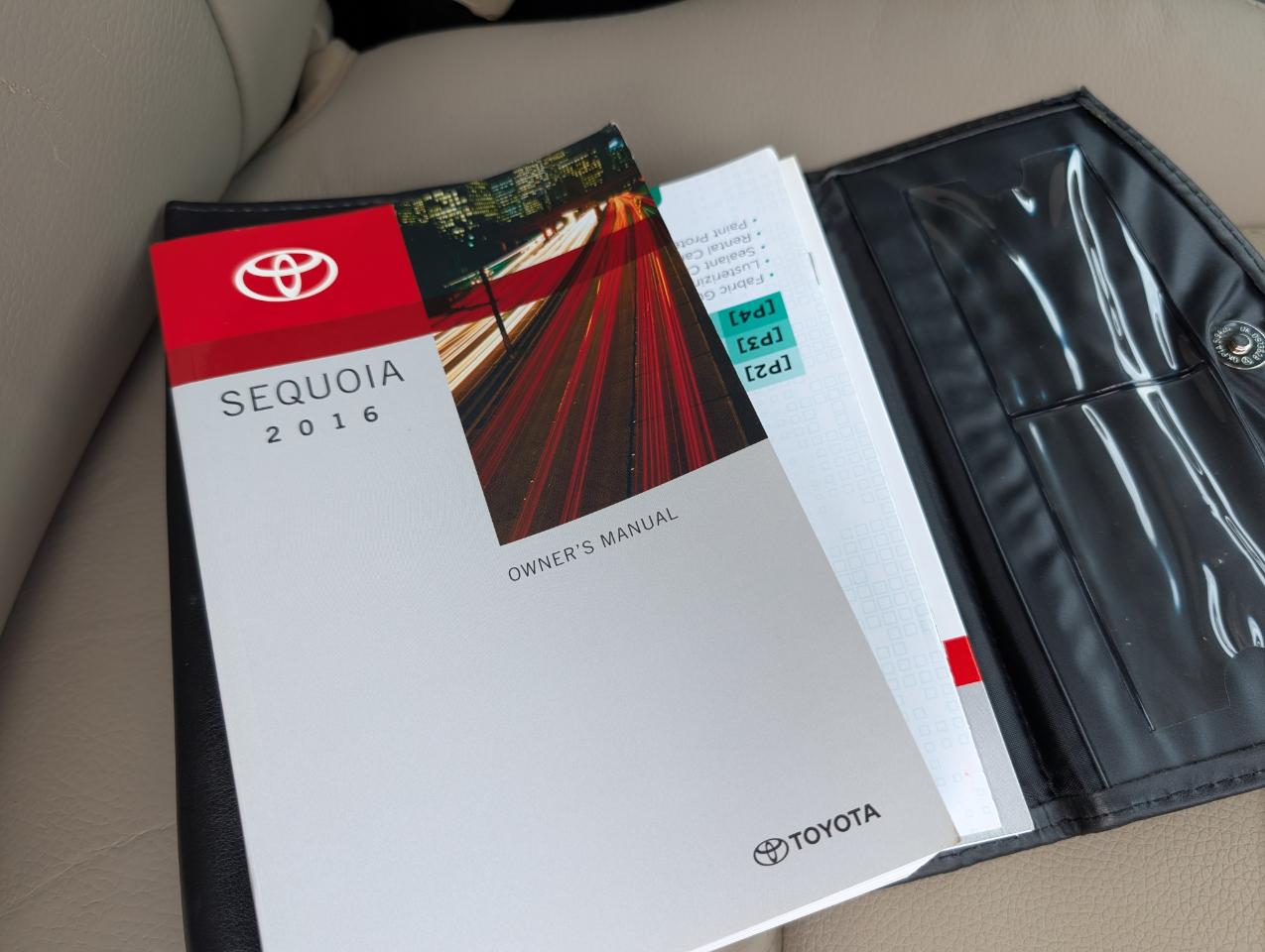 Toyota Sequoia SR5 2016