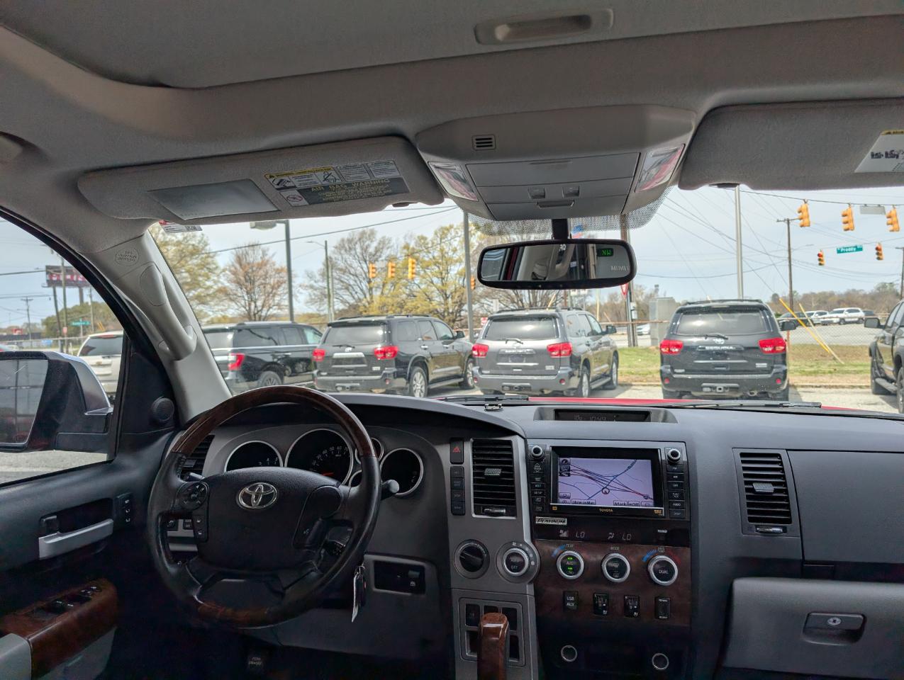 Toyota Tundra Limited CrewMax 4WD 2011