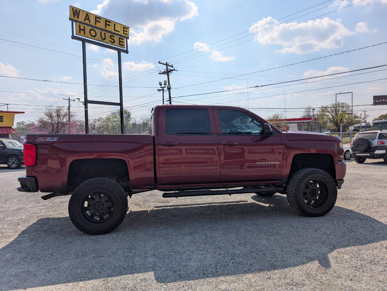 Chevrolet Silverado 1500 LT Crew Cab 4WD 2017