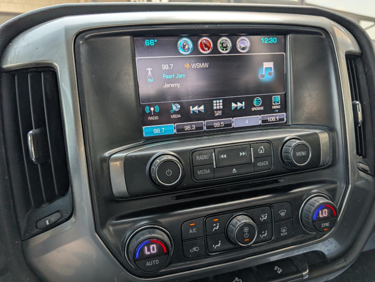 Chevrolet Silverado 1500 LT Crew Cab 4WD 2017