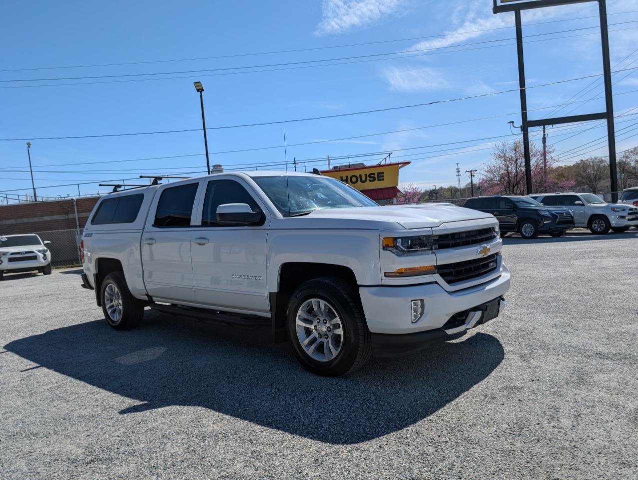 Chevrolet Silverado 1500 LT Crew Cab 4WD 2017