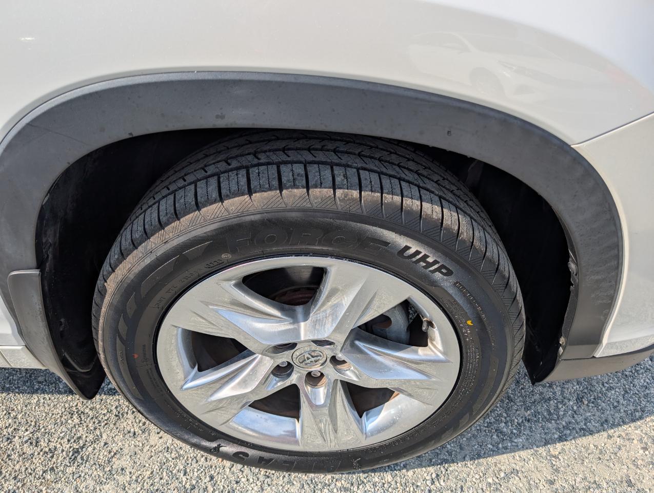 Toyota Highlander Limited 2015