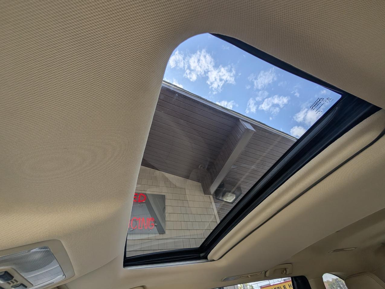 Toyota Highlander Limited 2015