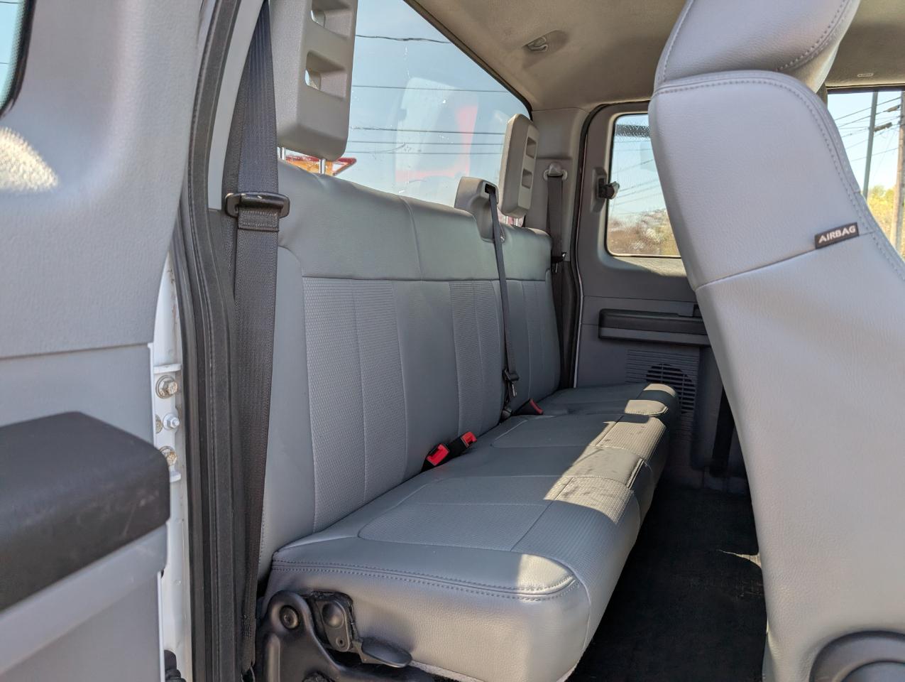 Ford Super Duty F-250 SRW  2016