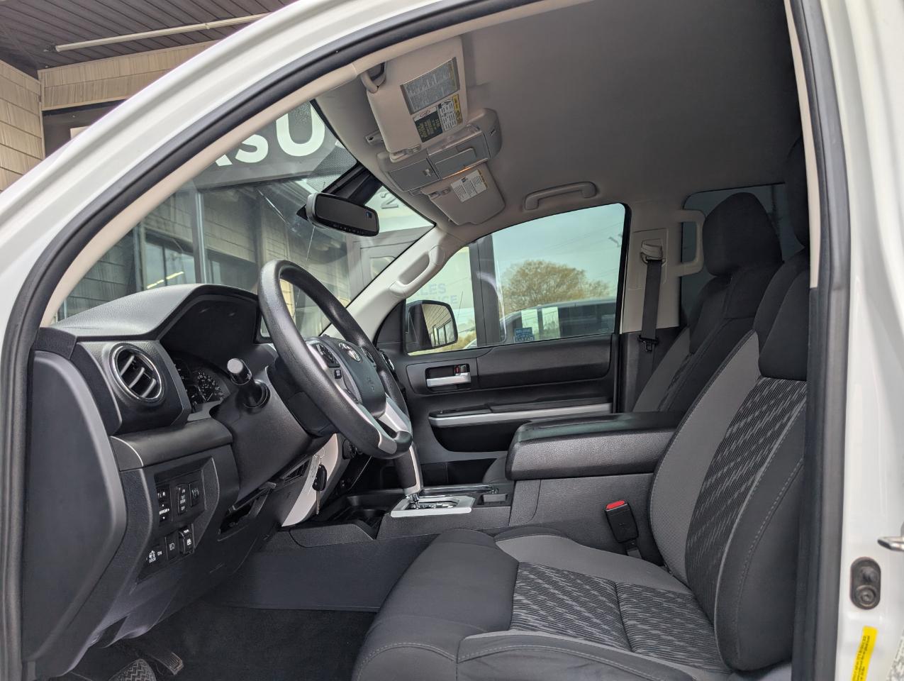 Toyota Tundra SR5 CrewMax 4WD 2018