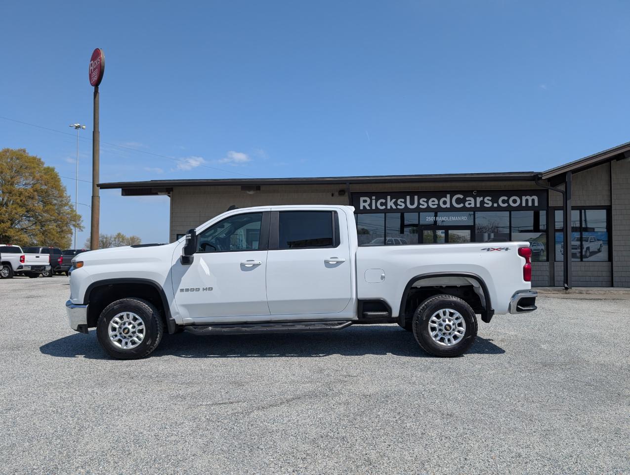 Chevrolet Silverado 2500HD LT Crew Cab 4WD 2020