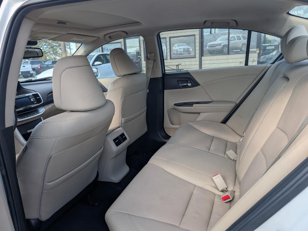 Honda Accord Hybrid EX-L 2015