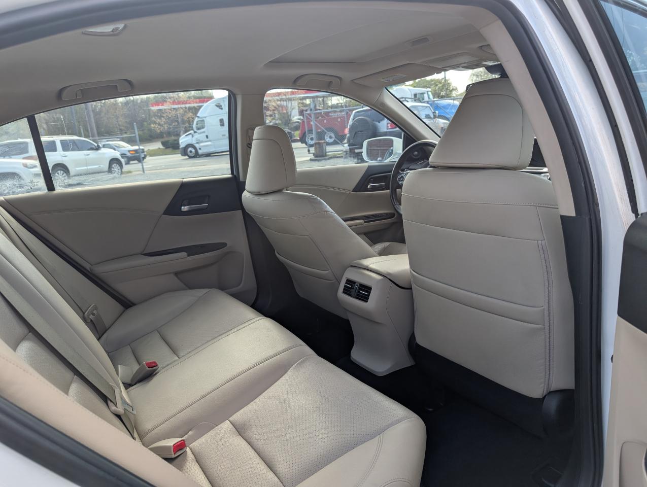 Honda Accord Hybrid EX-L 2015