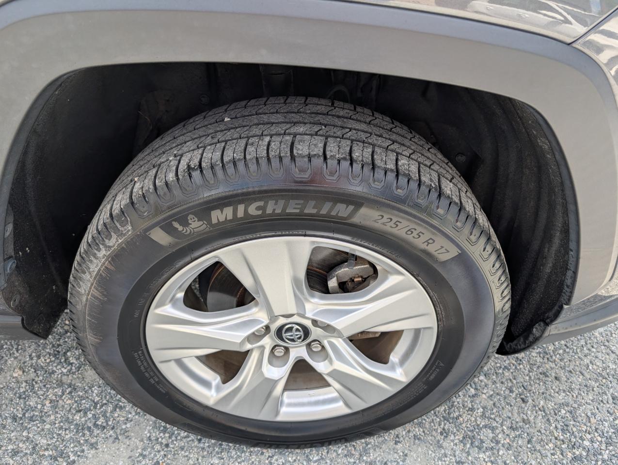 Toyota RAV4 XLE 2020