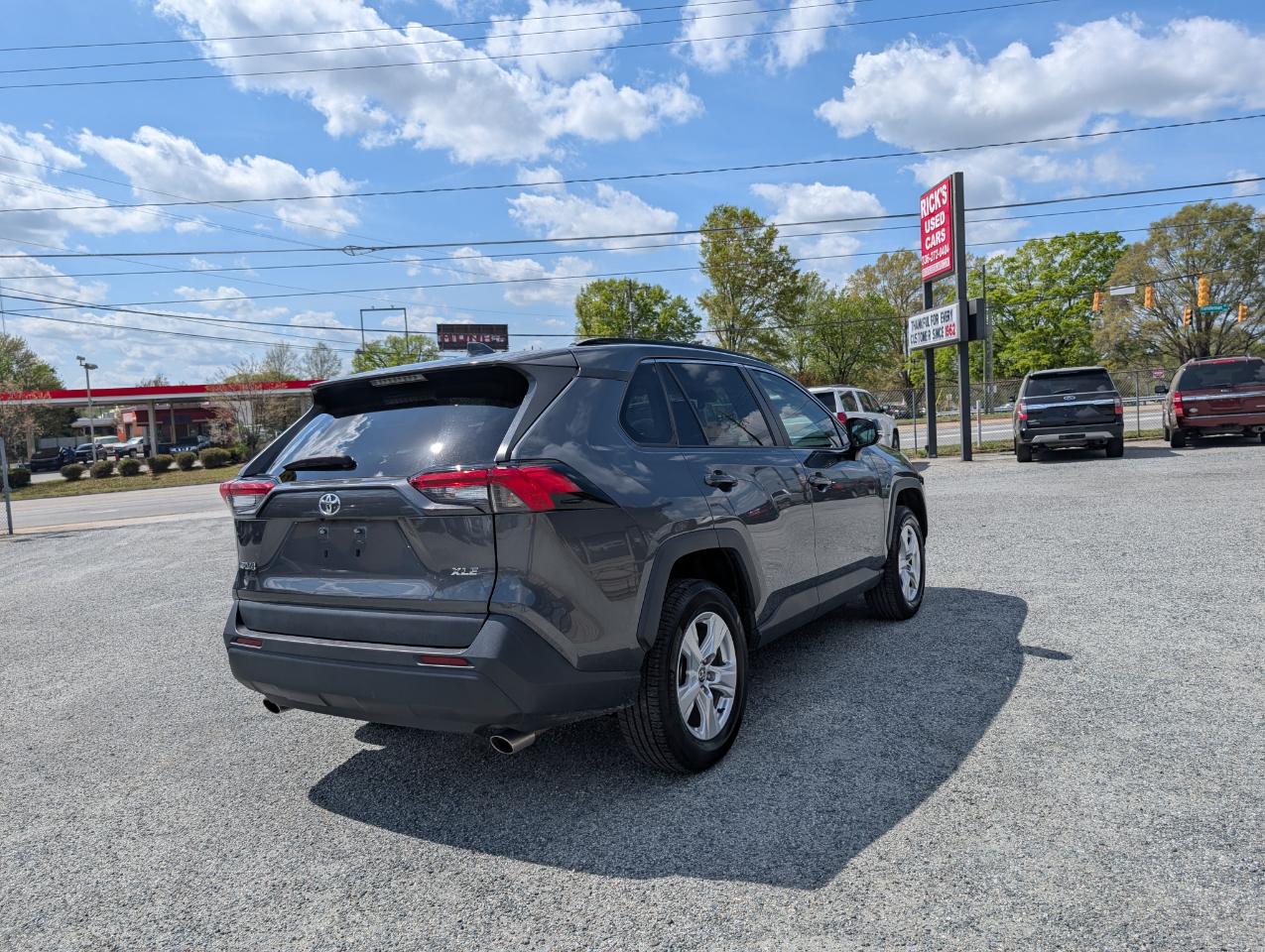 Toyota RAV4 XLE 2020