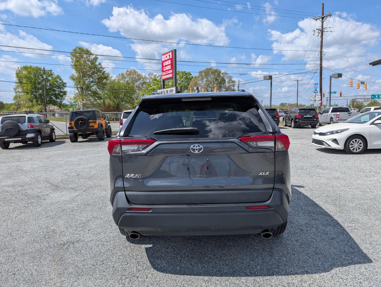 Toyota RAV4 XLE 2020