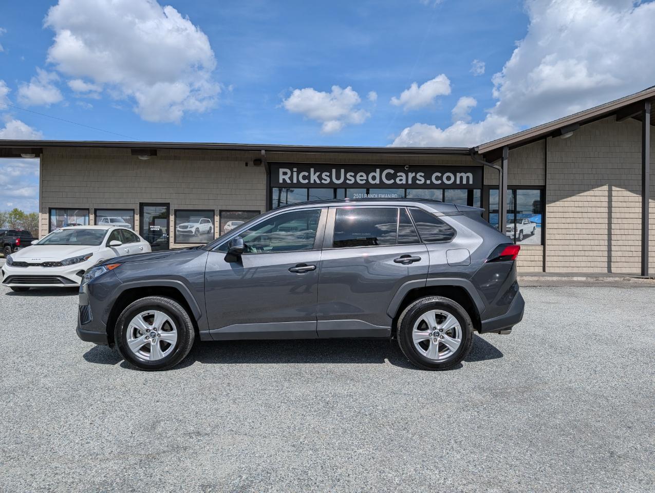 Toyota RAV4 XLE 2020