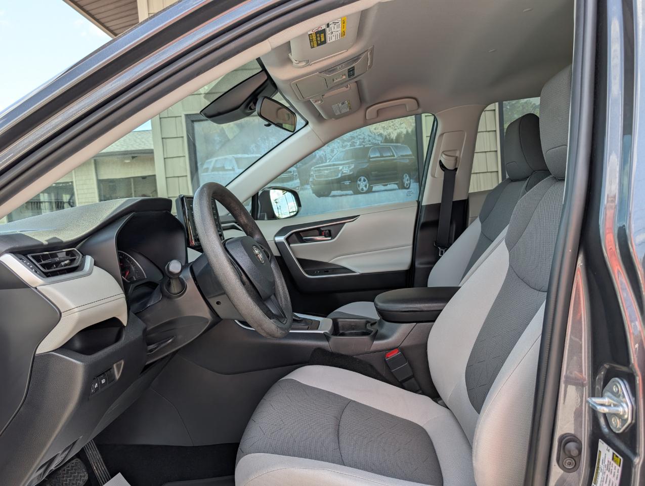 Toyota RAV4 XLE 2020