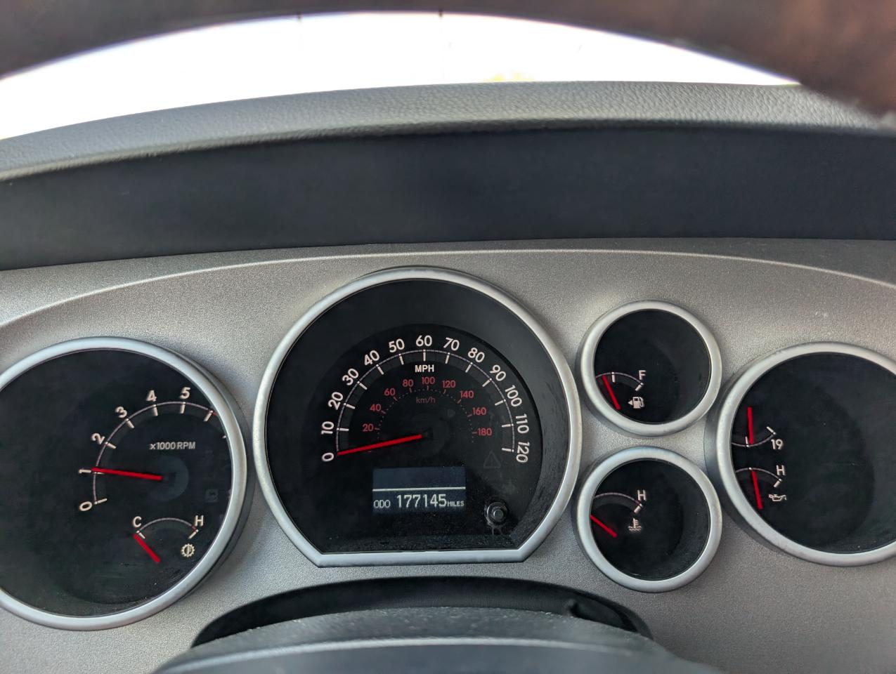 Toyota Tundra Limited CrewMax 4WD 2010