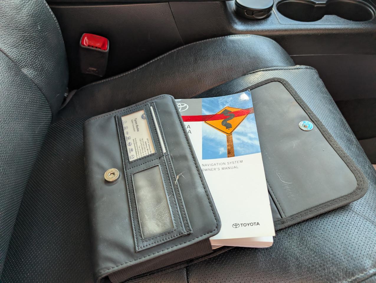 Toyota Tundra Limited CrewMax 4WD 2010