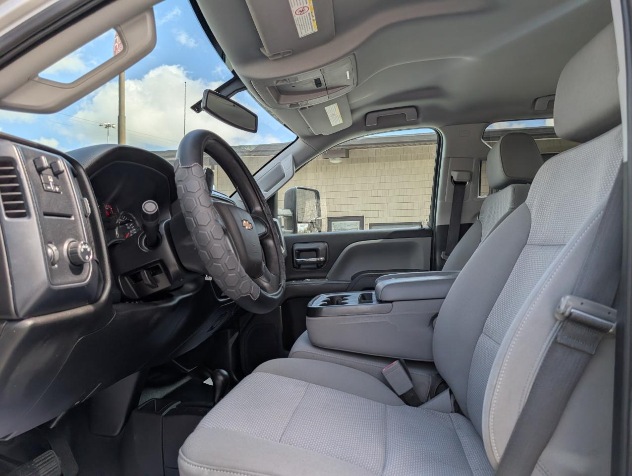 Chevrolet Silverado 2500HD Work Truck Crew Cab 4WD 2018