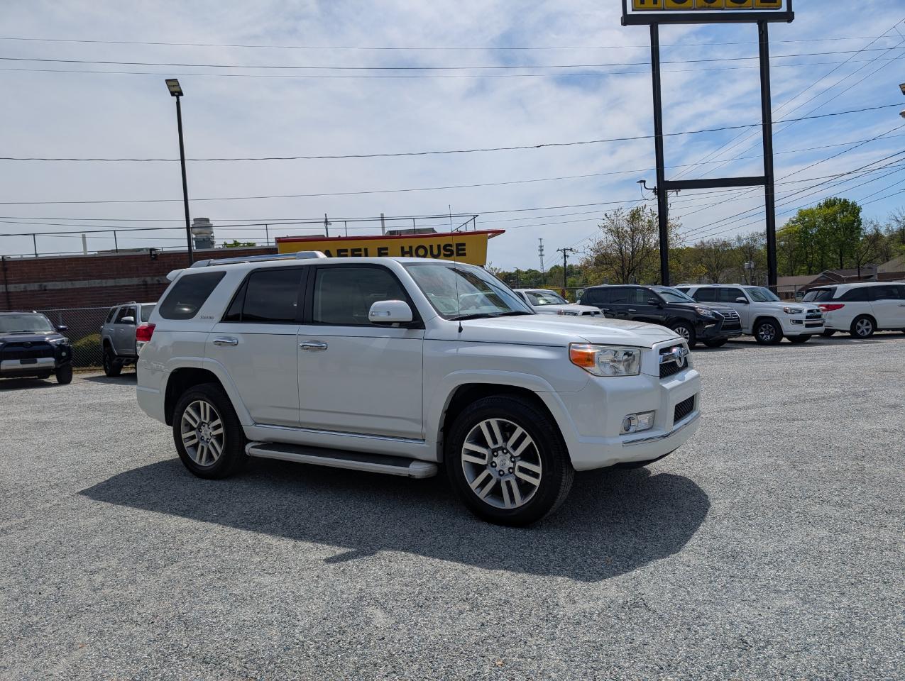 Toyota 4Runner Limited 4WD 2012