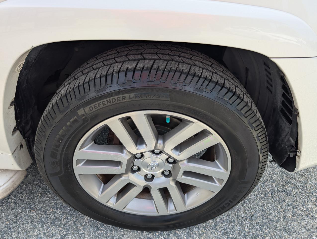 Toyota 4Runner Limited 4WD 2012