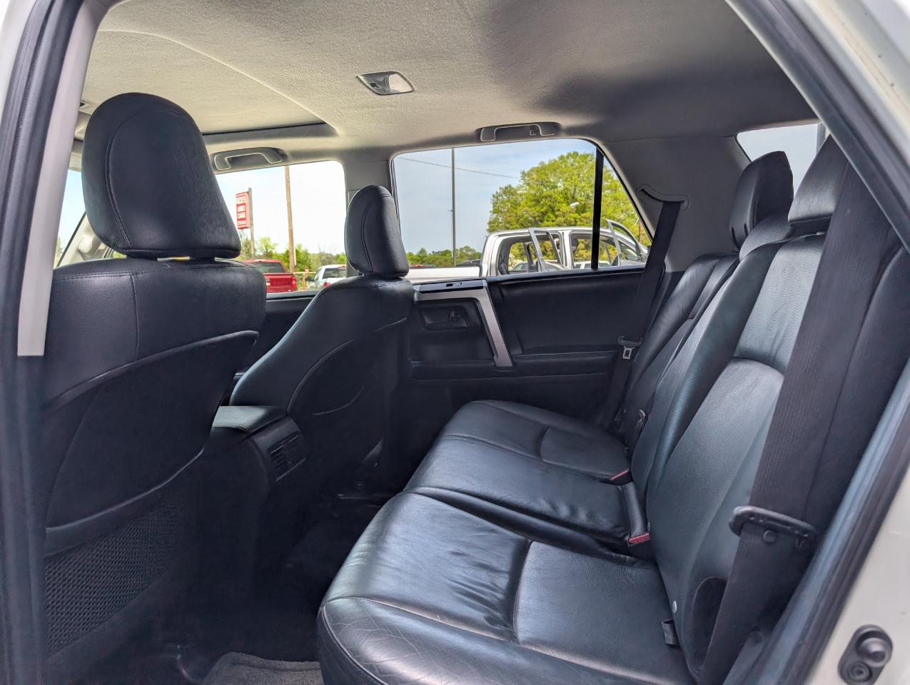 Toyota 4Runner Limited 4WD 2012