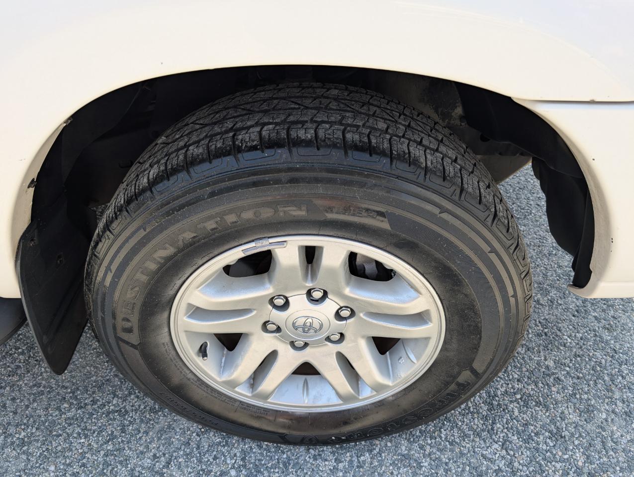 Toyota Tundra Limited Double Cab 2004