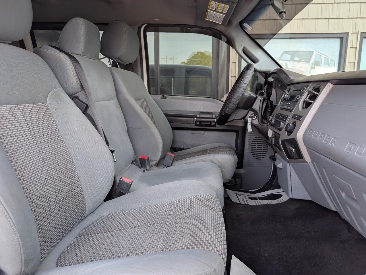 Ford Super Duty F-250 SRW  2015