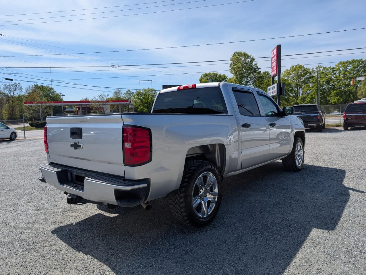 Chevrolet Silverado 1500 Custom Crew Cab 4WD 2018