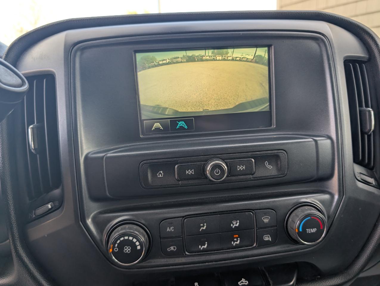 Chevrolet Silverado 1500 Custom Crew Cab 4WD 2018