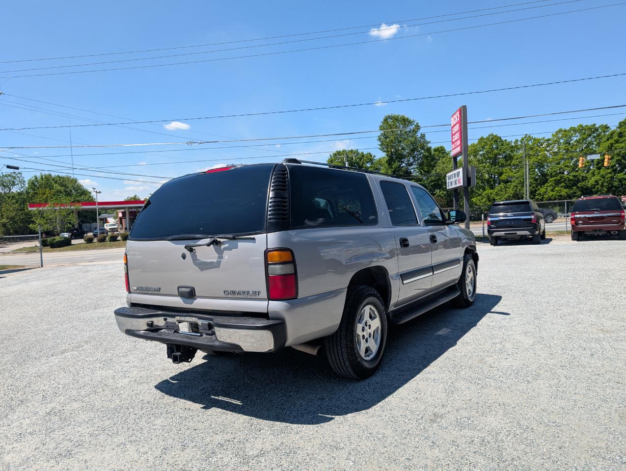 Chevrolet Suburban  2004