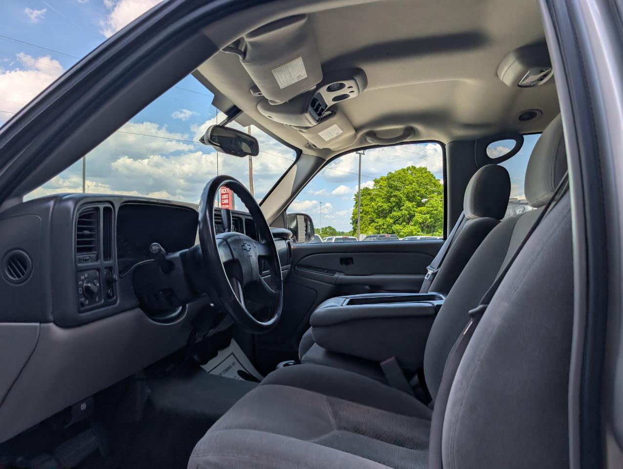 Chevrolet Suburban  2004