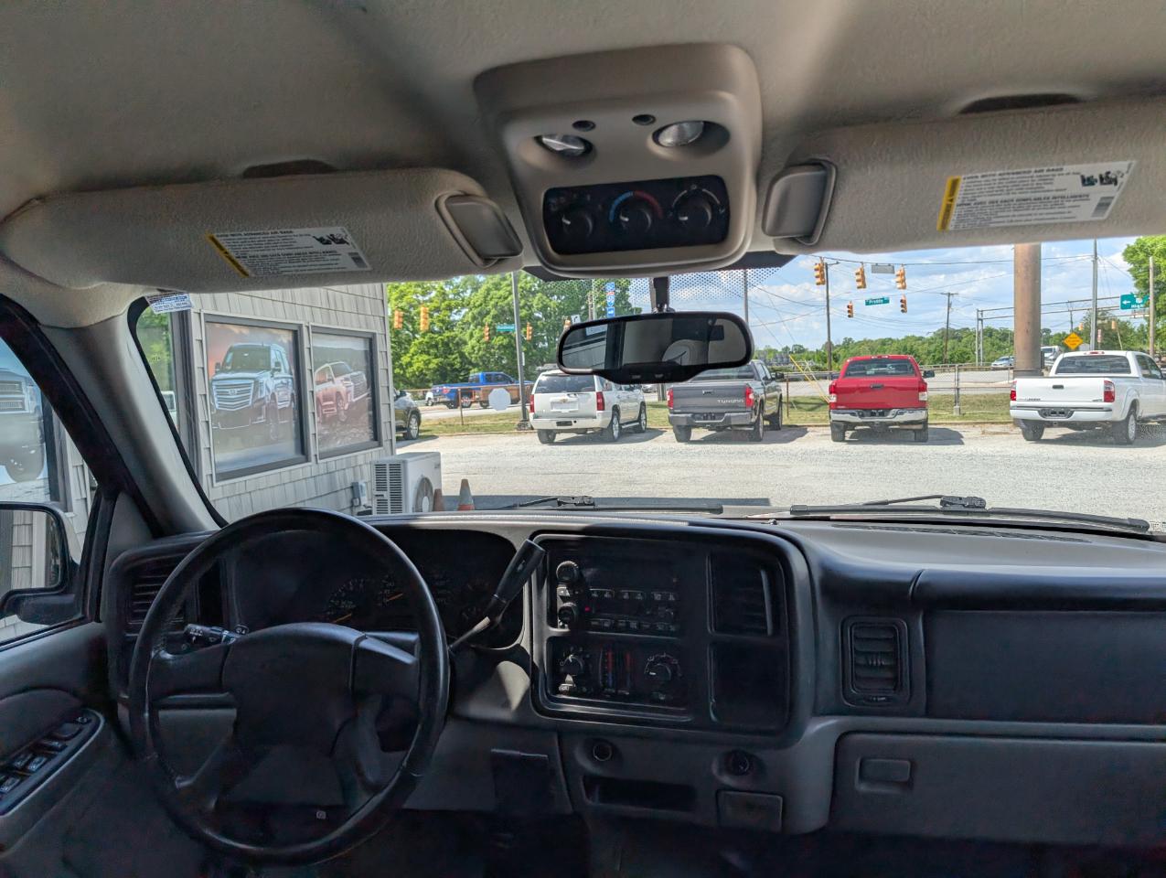 Chevrolet Suburban  2004