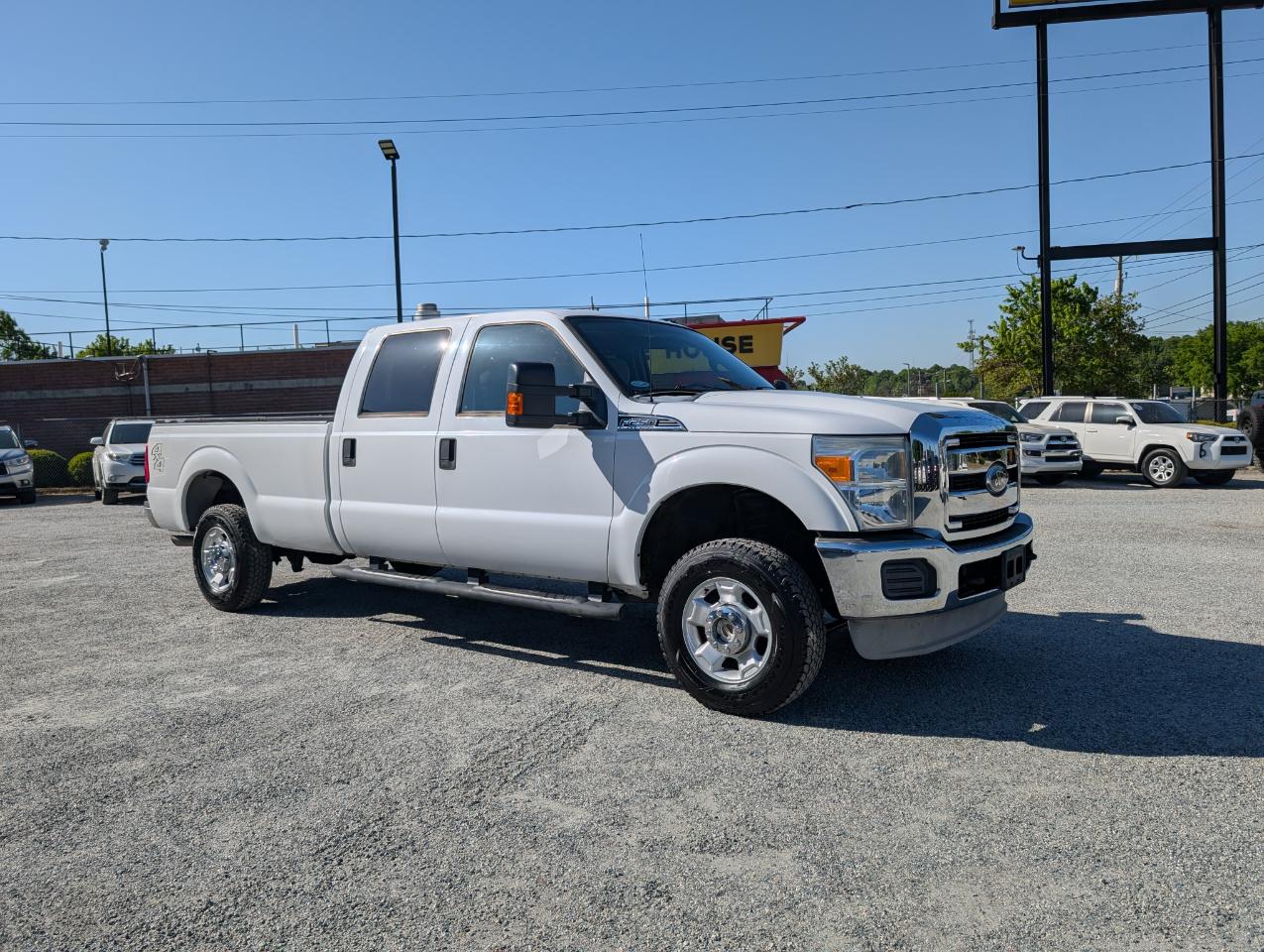 Ford Super Duty F-250 SRW  2011