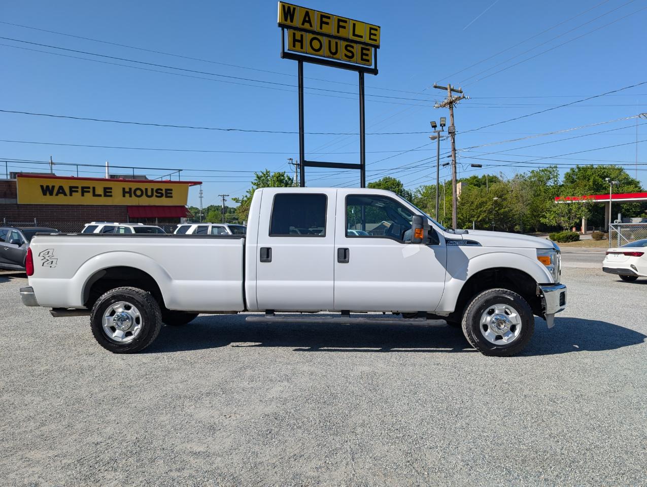 Ford Super Duty F-250 SRW  2011