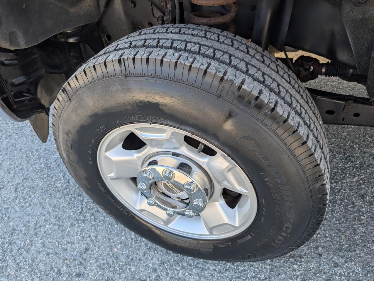 Ford Super Duty F-250 SRW  2011