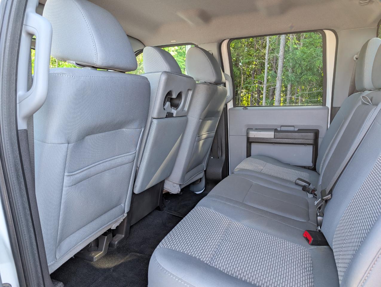 Ford Super Duty F-250 SRW  2011