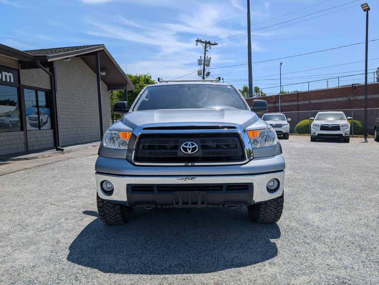 Toyota Tundra  2013