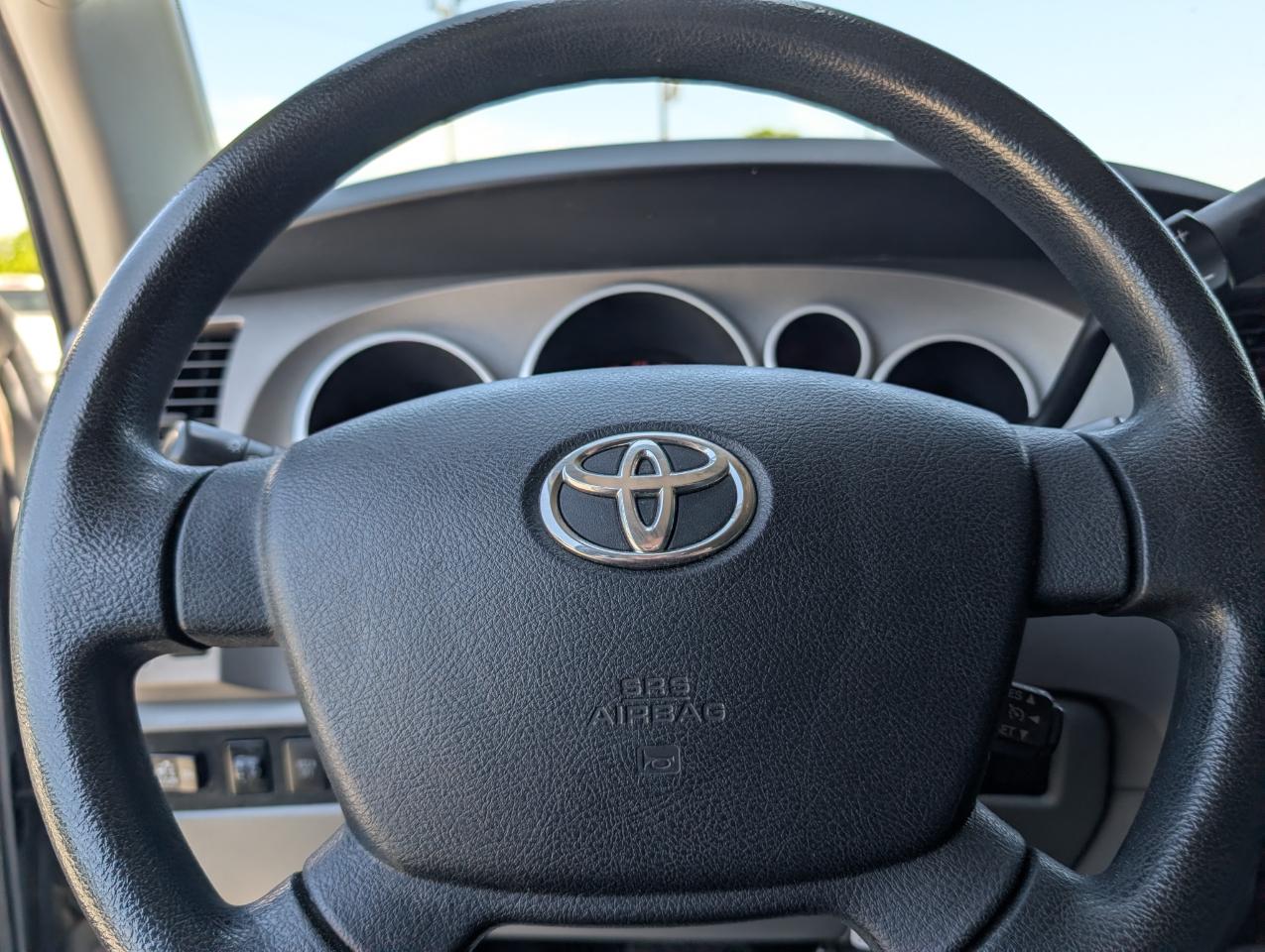 Toyota Tundra  2013