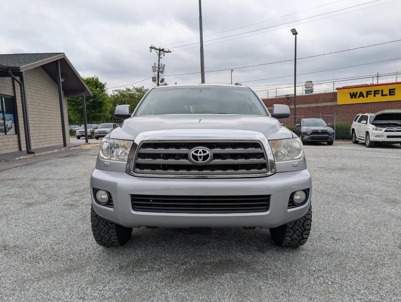 Toyota Sequoia SR5 4WD 2015