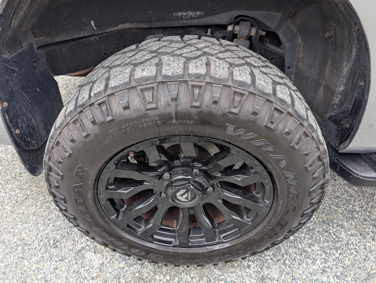Toyota Sequoia SR5 4WD 2015