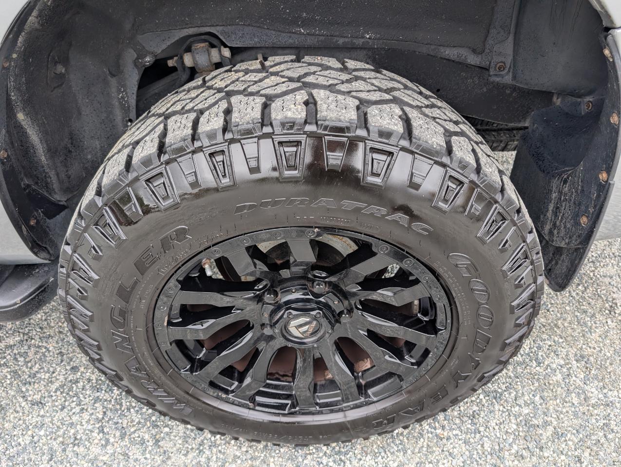 Toyota Sequoia SR5 4WD 2015