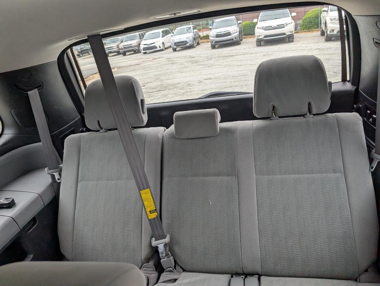 Toyota Sequoia SR5 4WD 2015