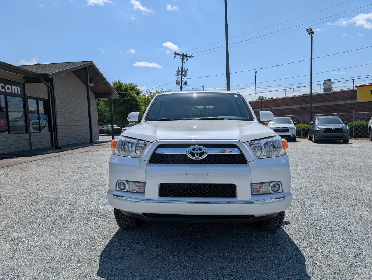 Toyota 4Runner SR5 4WD 2011