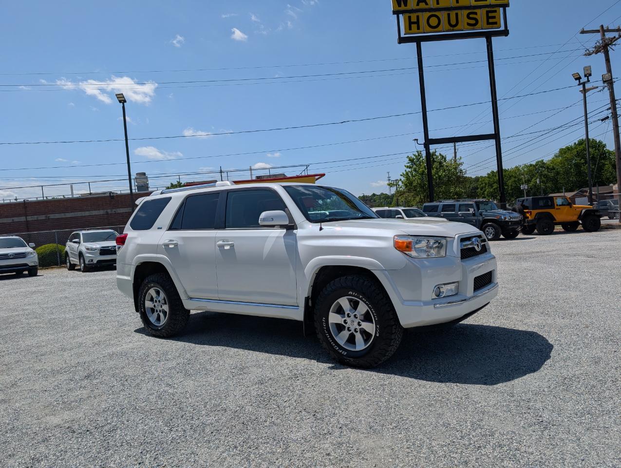 Toyota 4Runner SR5 4WD 2011