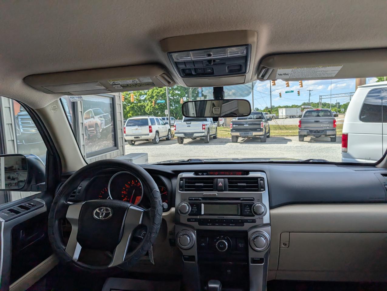 Toyota 4Runner SR5 4WD 2011