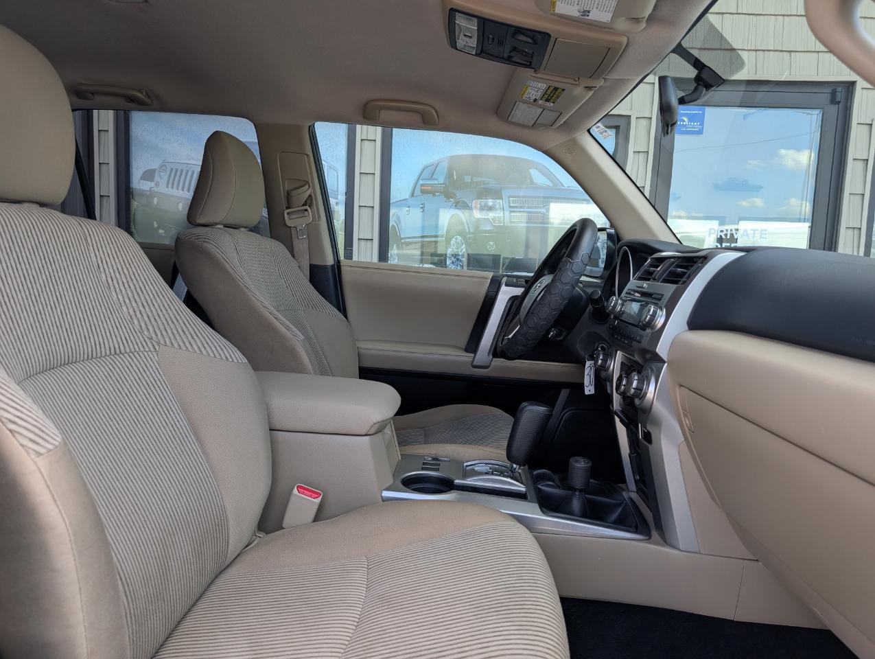 Toyota 4Runner SR5 4WD 2011